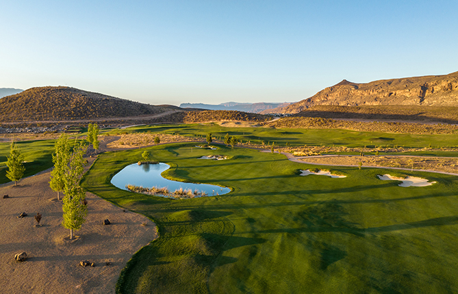 Copper Rock Golf Course is near Sand Hollow and Zion National Park